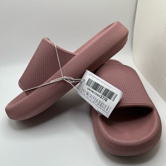 CUSHIONAIRE Women's cloud recovery slide sandals with +Comfort 8 BLUSH - Picture 7 of 7